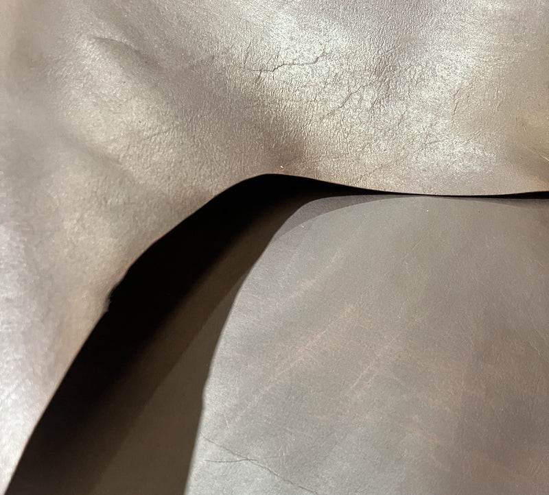 Traditional Spanish Veg-Tan Ternera Oiled Small Skin