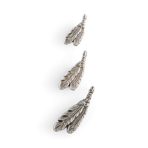 Two Feathers Conchos