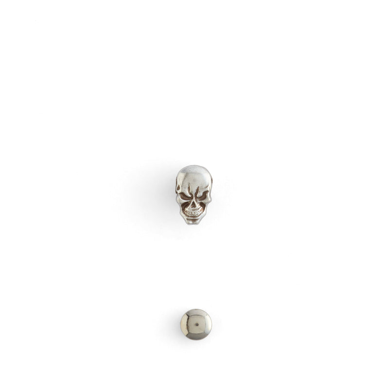 Skull Concho Rivetback