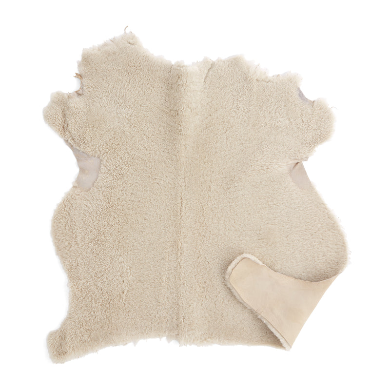Peau de mouton mérinos blanc cassé