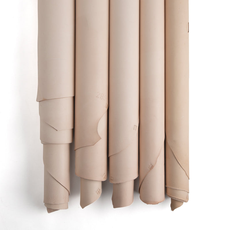 Craftsman Veg-Tan Side