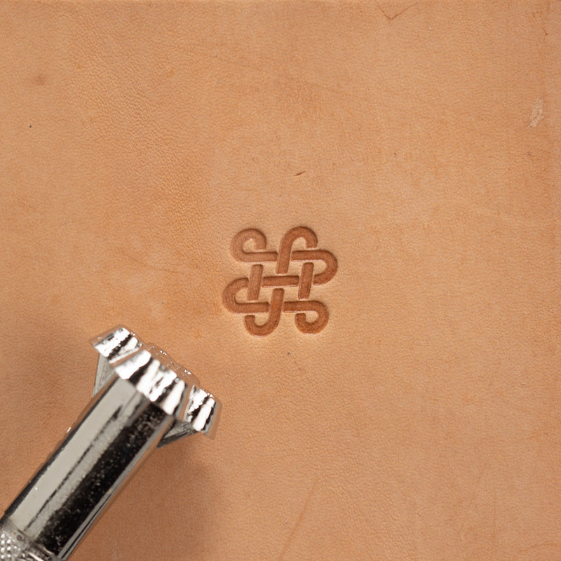 Craftool® Celtic Knot Stamp